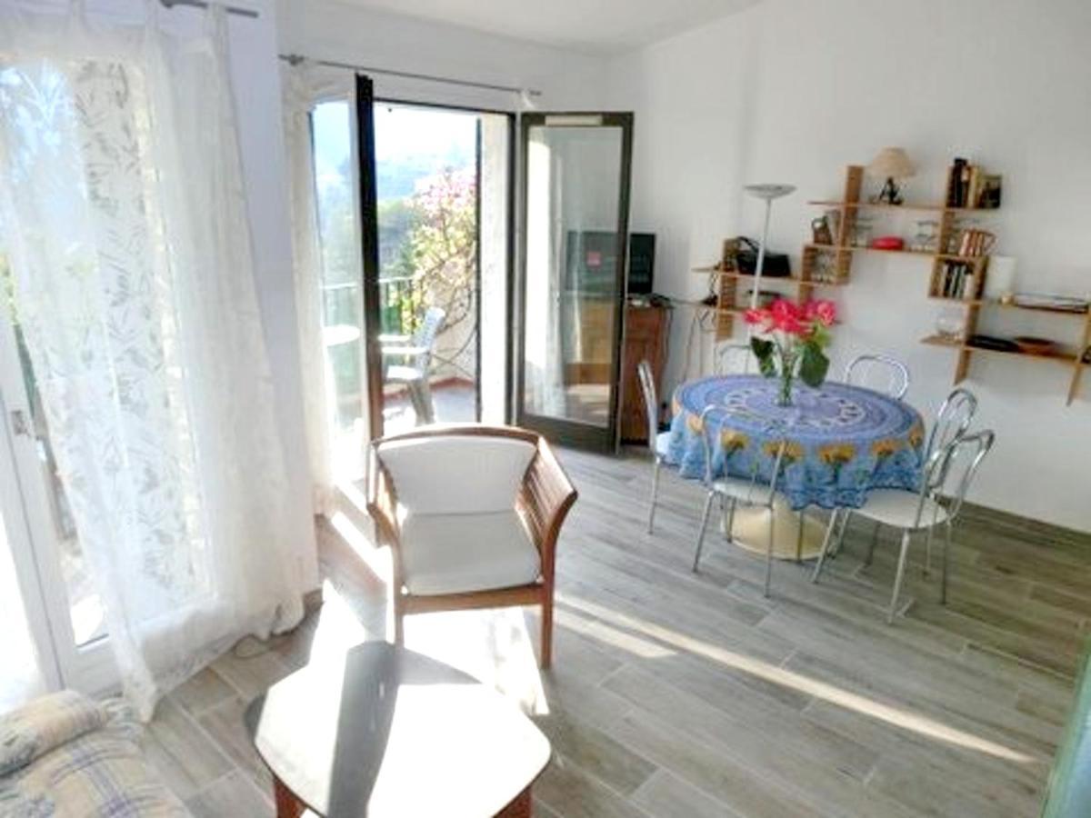 Studio A Theoule Sur Mer A 400 M De La Plage Avec Vue Sur La Mer Terrasse Amenagee Et Wifi Διαμέρισμα Εξωτερικό φωτογραφία